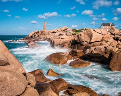 Ploumanach et la côte de granit rose
