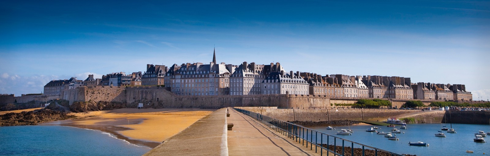Tours Une semaine en Bretagne - Séjours - Nos Séjours et Circuits Privés - En famille ou groupes d'amis